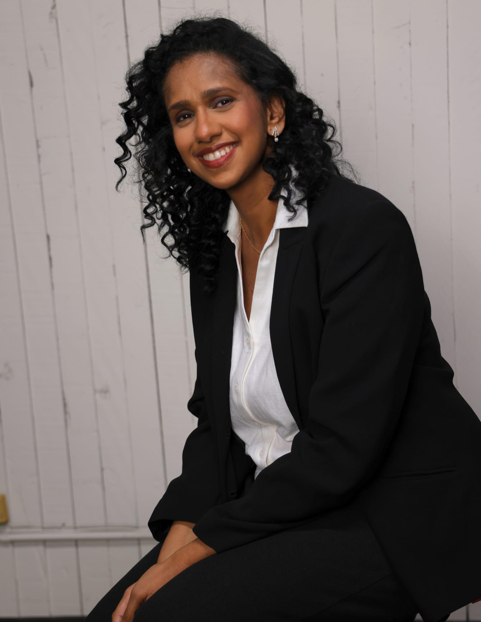Dr. Ayonija Maheshwari, MD MPH FANZCA, anesthesiologist and ICU physician